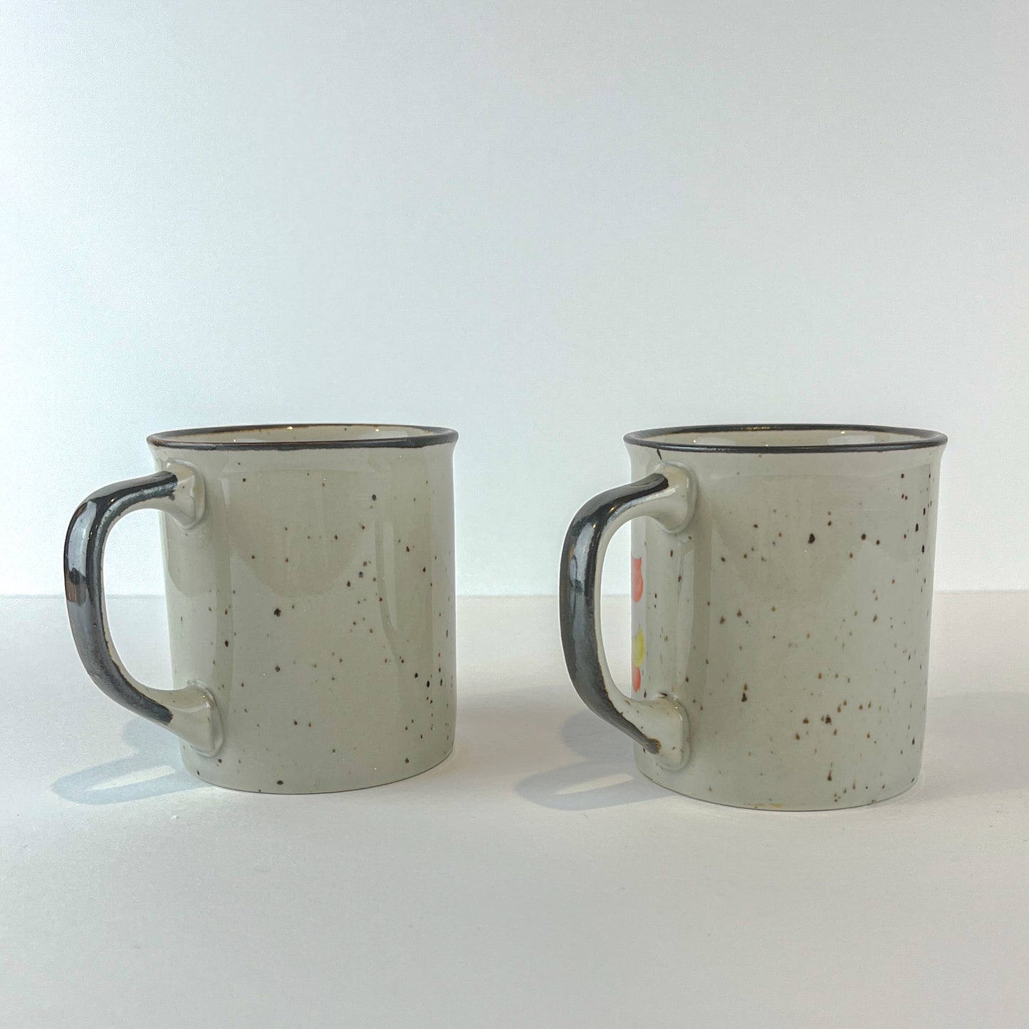 Mid Century Speckled Floral Stoneware Mugs - Set of 2