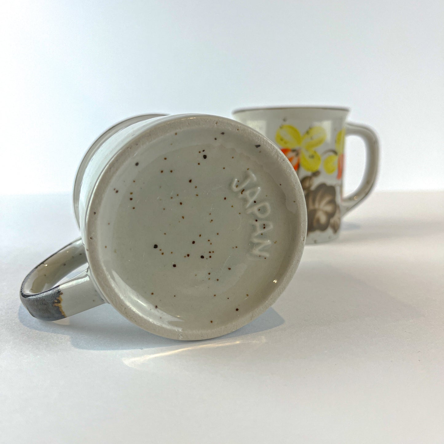 Mid Century Speckled Floral Stoneware Mugs - Set of 2